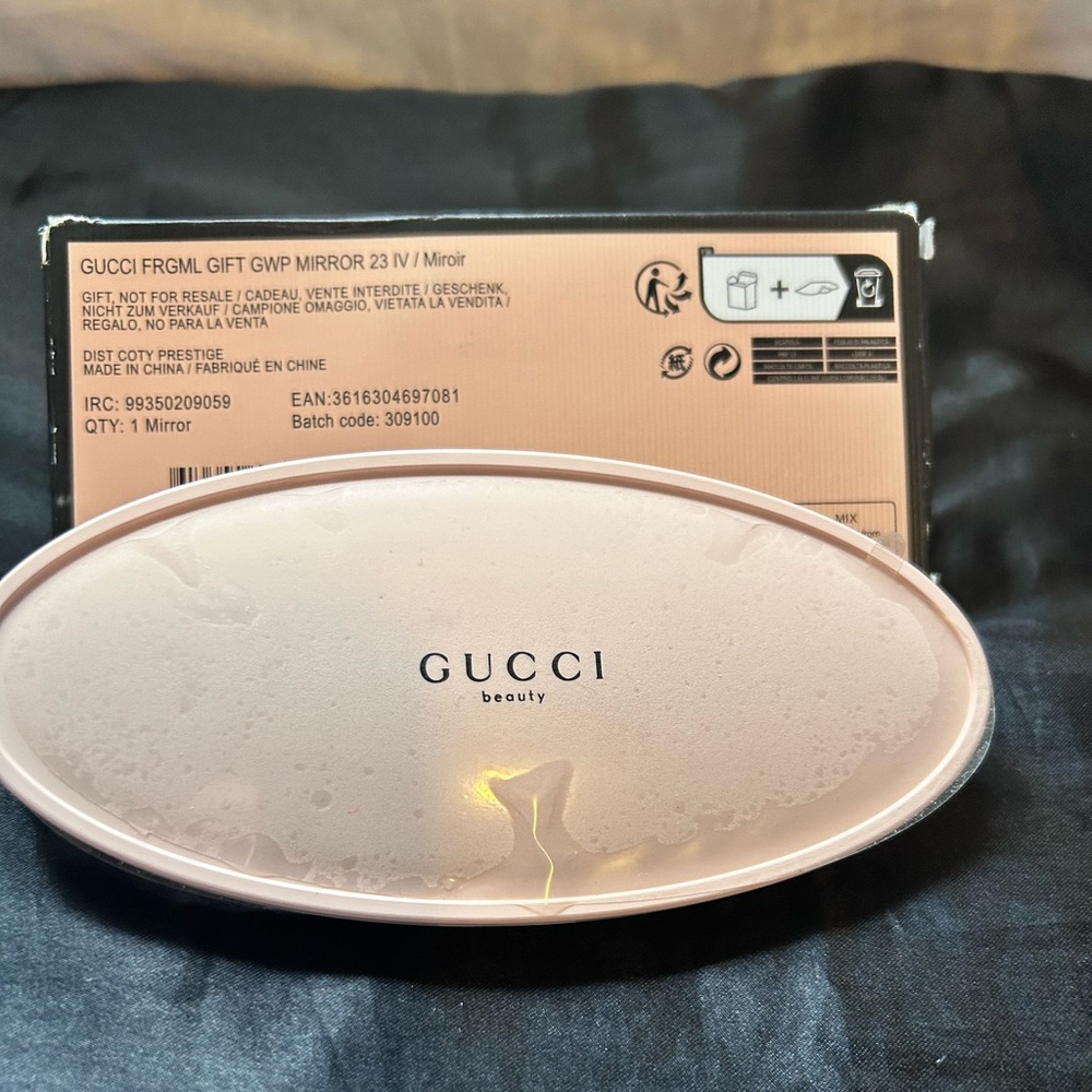 Gucci Beauty 4 piece bundle in Pink with Floral design - Picture 2 of 11